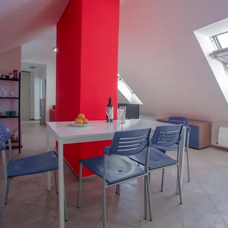 Welcome On V Tunich Apartment Prague